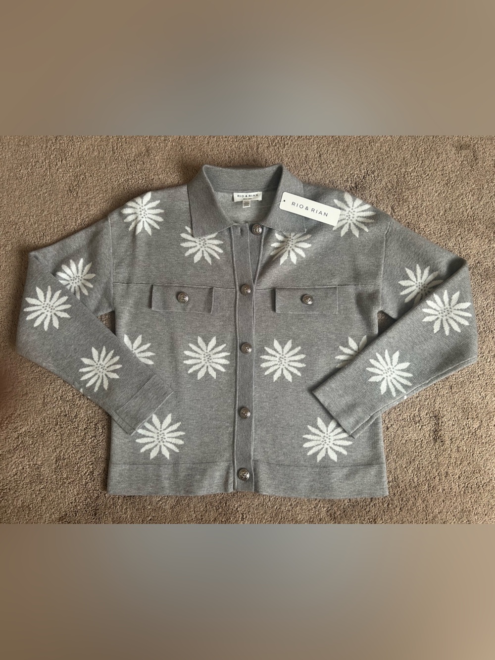 Rio & Rian Gray Floral-Print Silver Button Front Women's Sweater Jacket Small